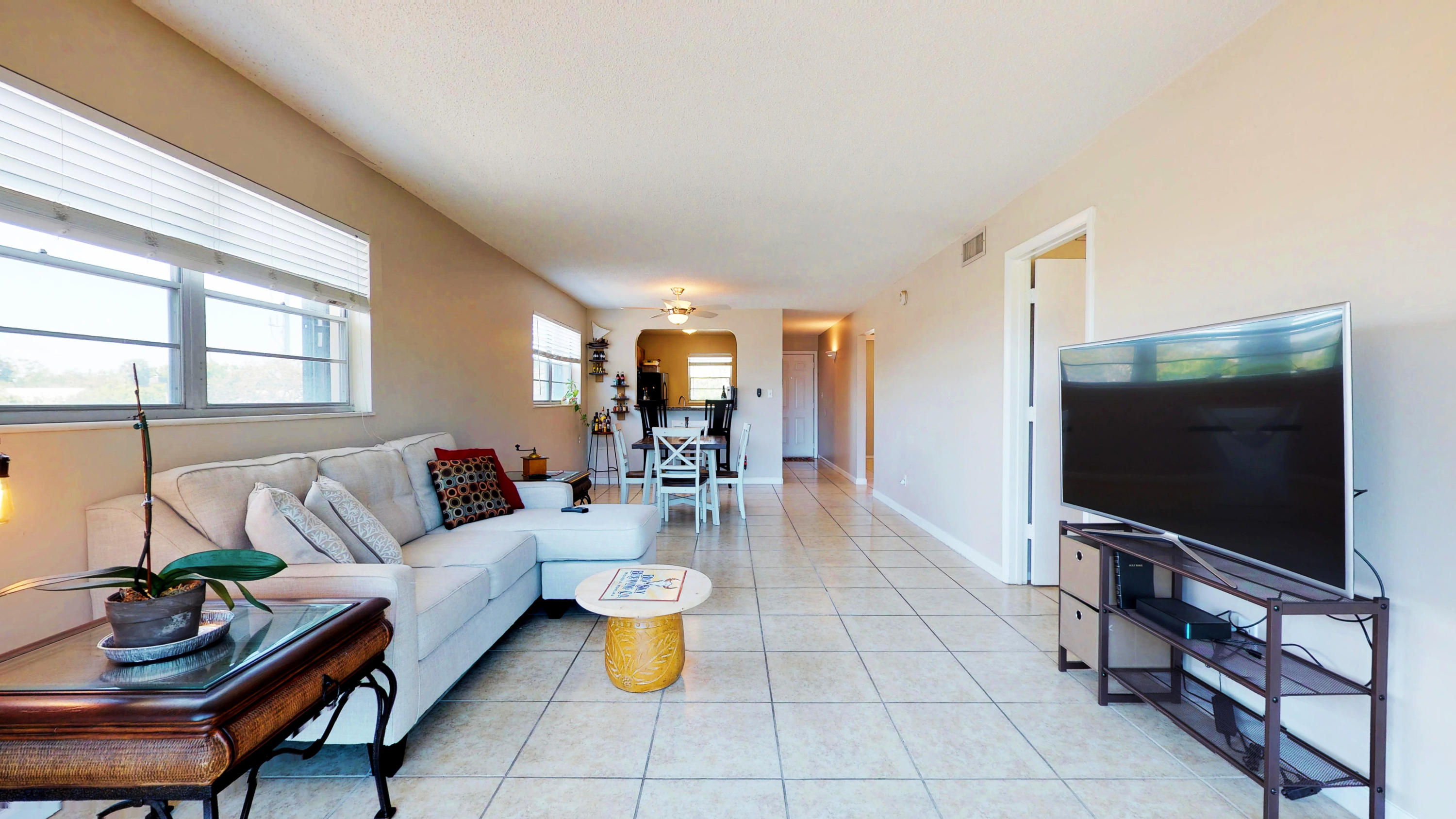 INDIAN RIVER PLACE, A CONDOMINIUM - Residential