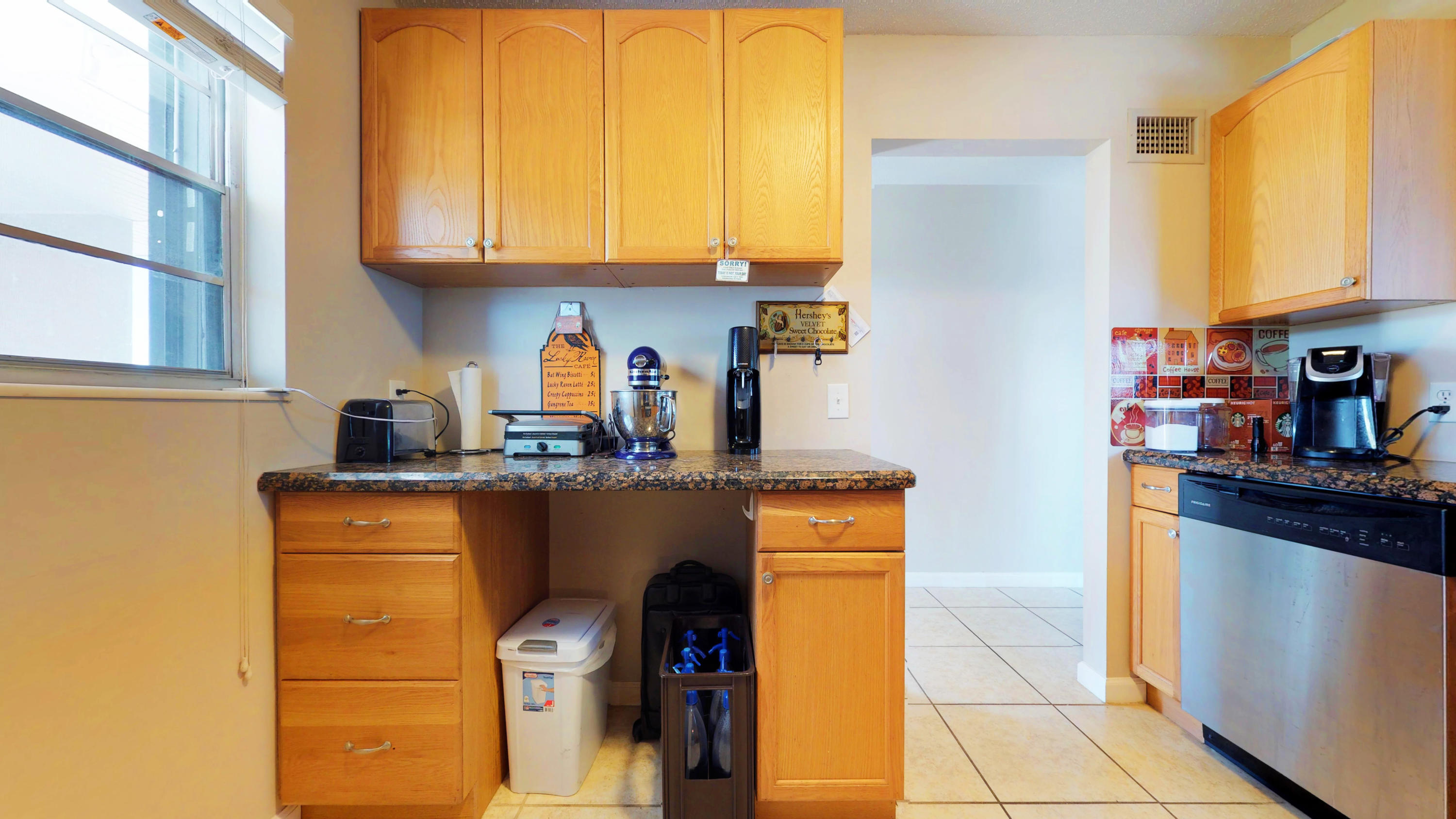 INDIAN RIVER PLACE, A CONDOMINIUM - Residential