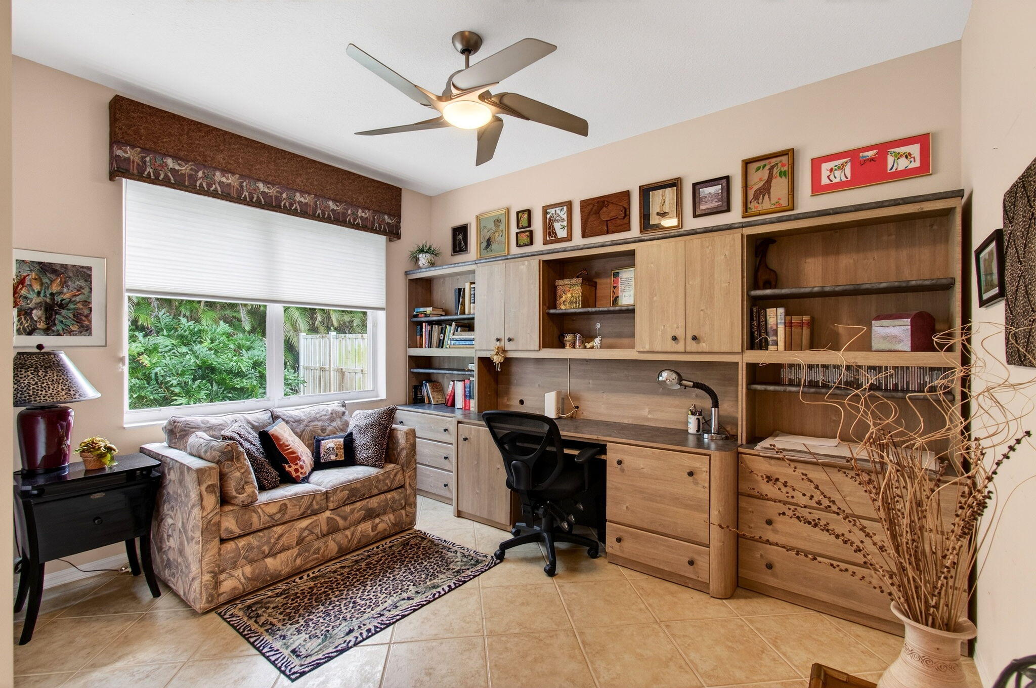 CORAL LAKES - Residential