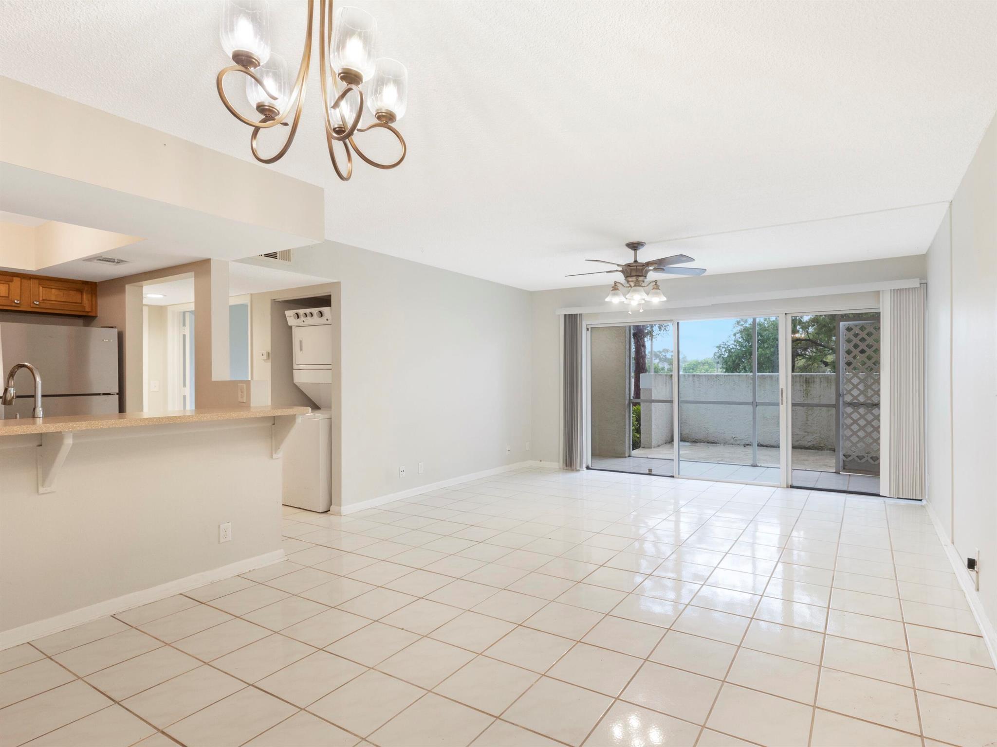 1530 SE Royal Green 108 Circle 108, Port St Lucie, FL, 34952/$155,000 3 1530 SE Royal Green 108 Circle 108