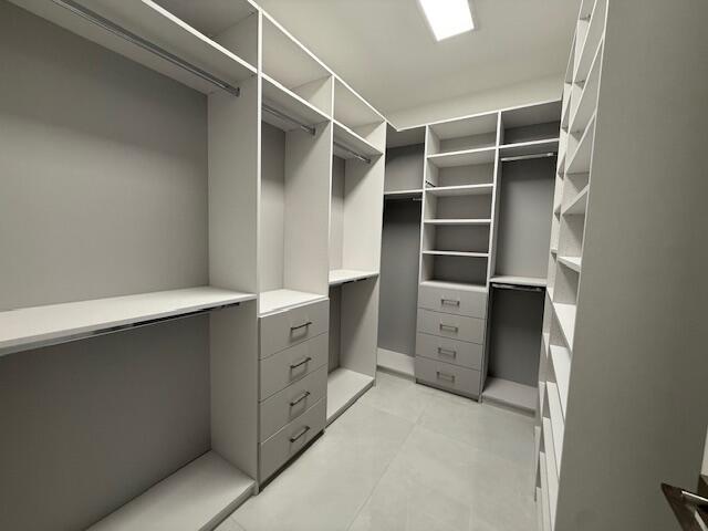 BALLENISLES - Residential