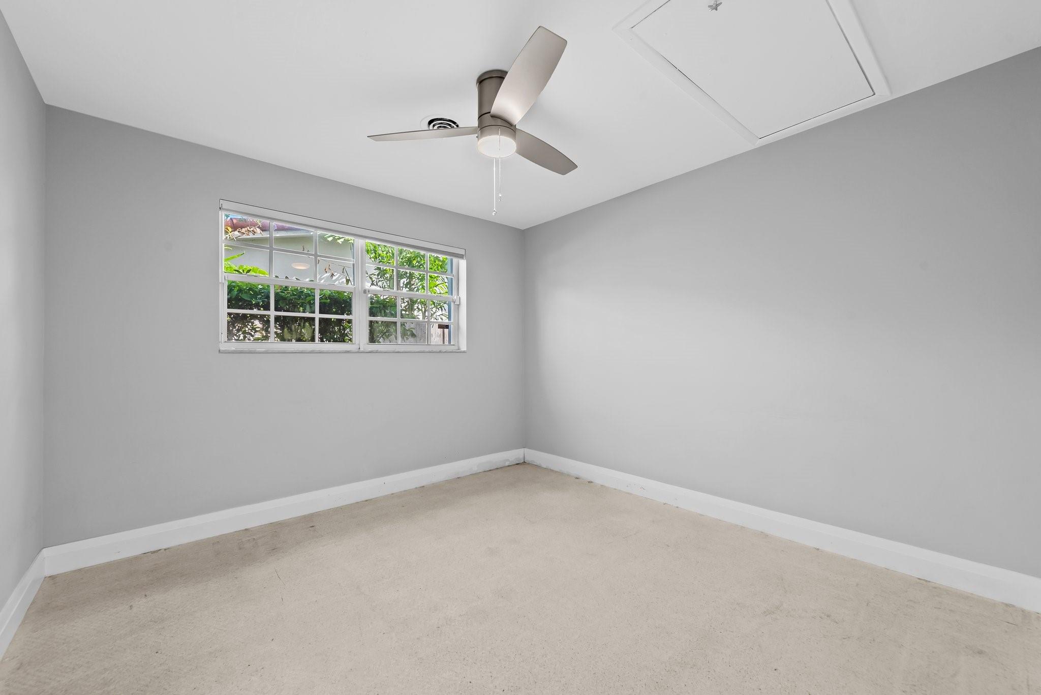 Country Club Homes 38-13 - Residential