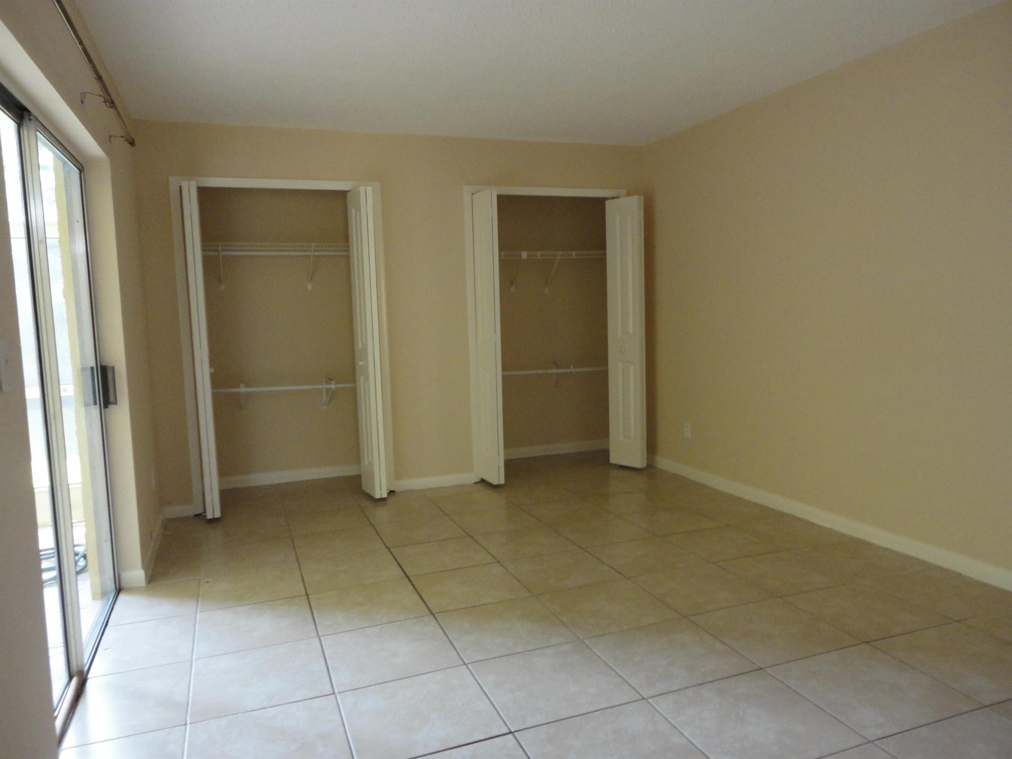 CLOISTER POINTE CONDO - Residential Lease
