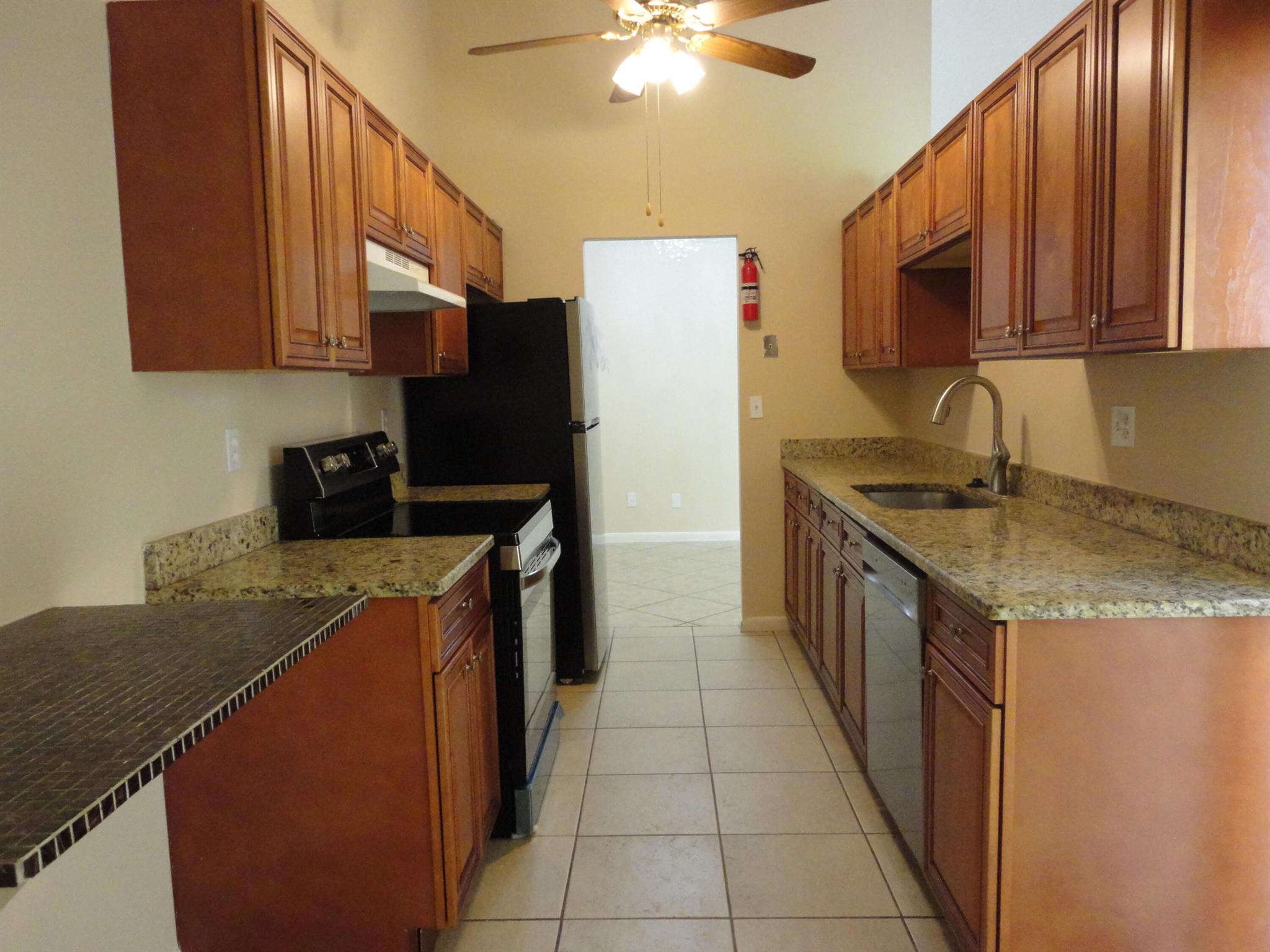 CLOISTER POINTE CONDO - Residential Lease