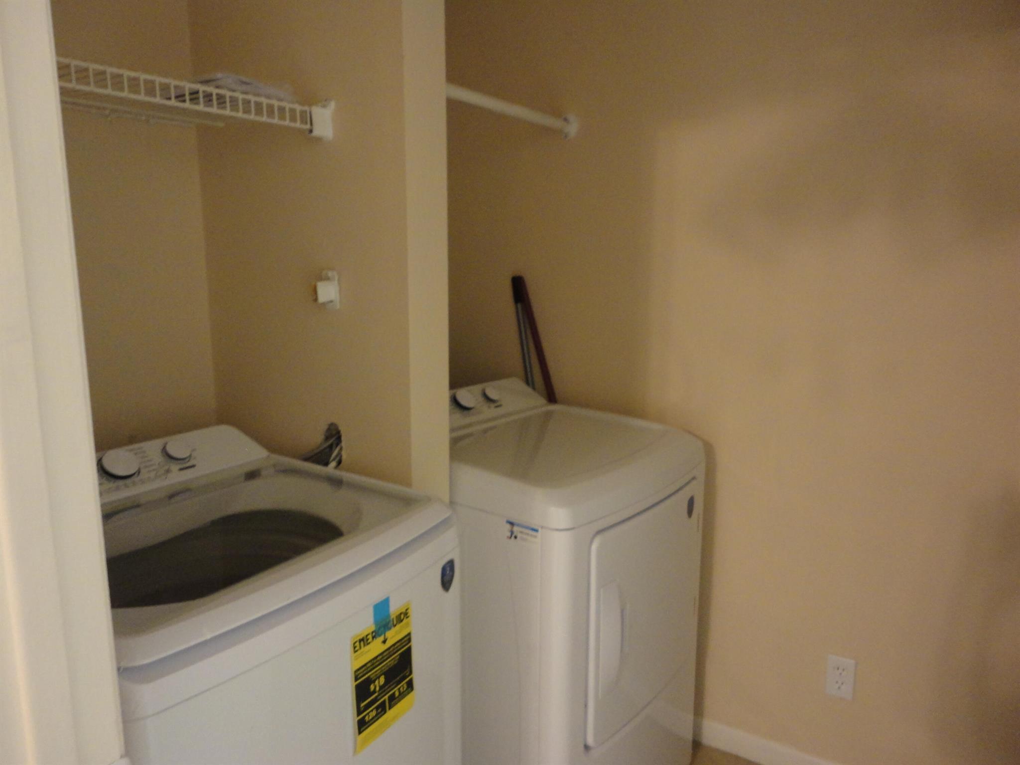 CLOISTER POINTE CONDO - Residential Lease