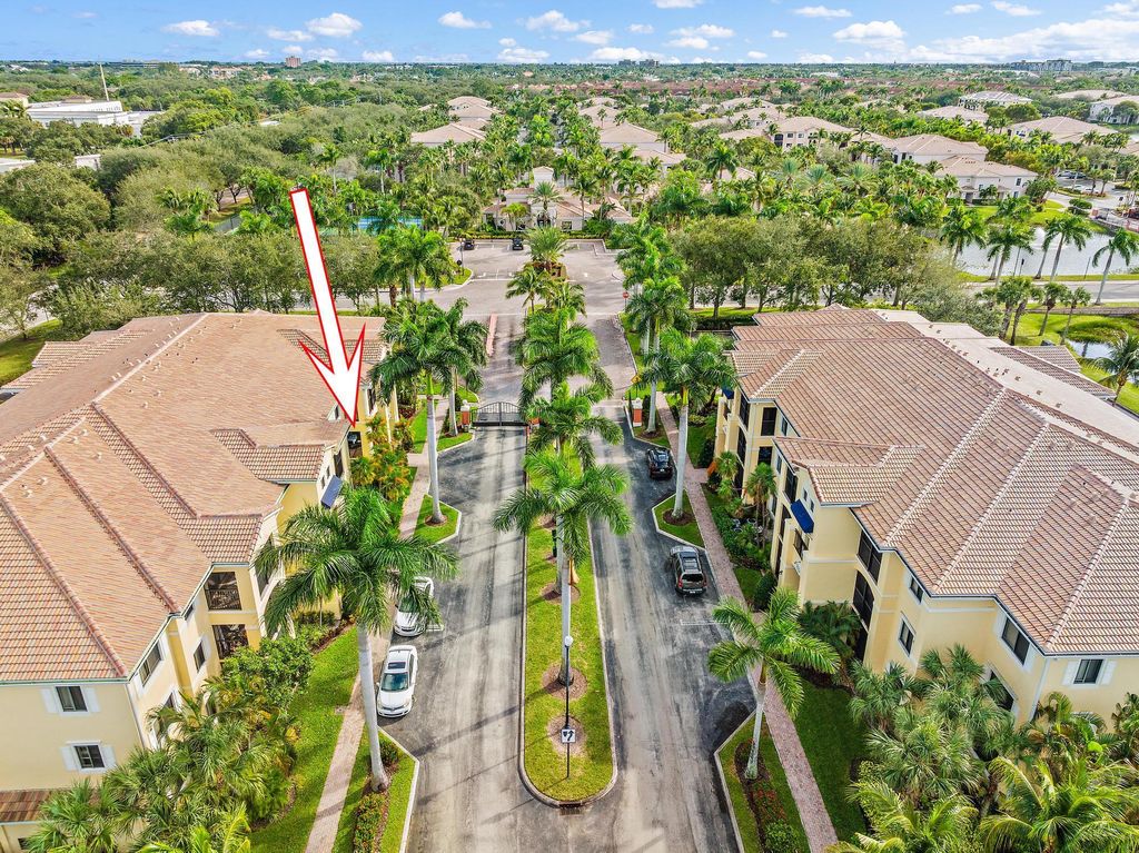 Photo of 3018 Alcazar Place #306, Palm Beach Gardens, FL 33410 (MLS # R10938668)