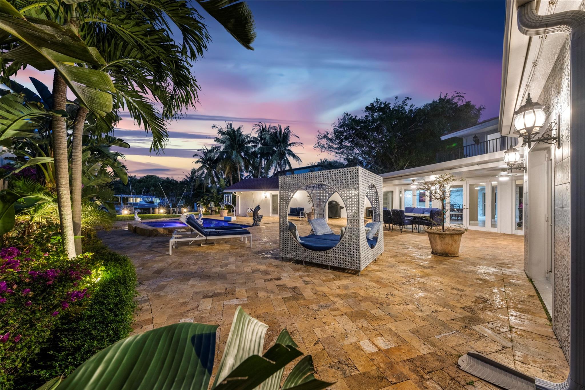 Santa Barbara Shores 33-2 - Residential