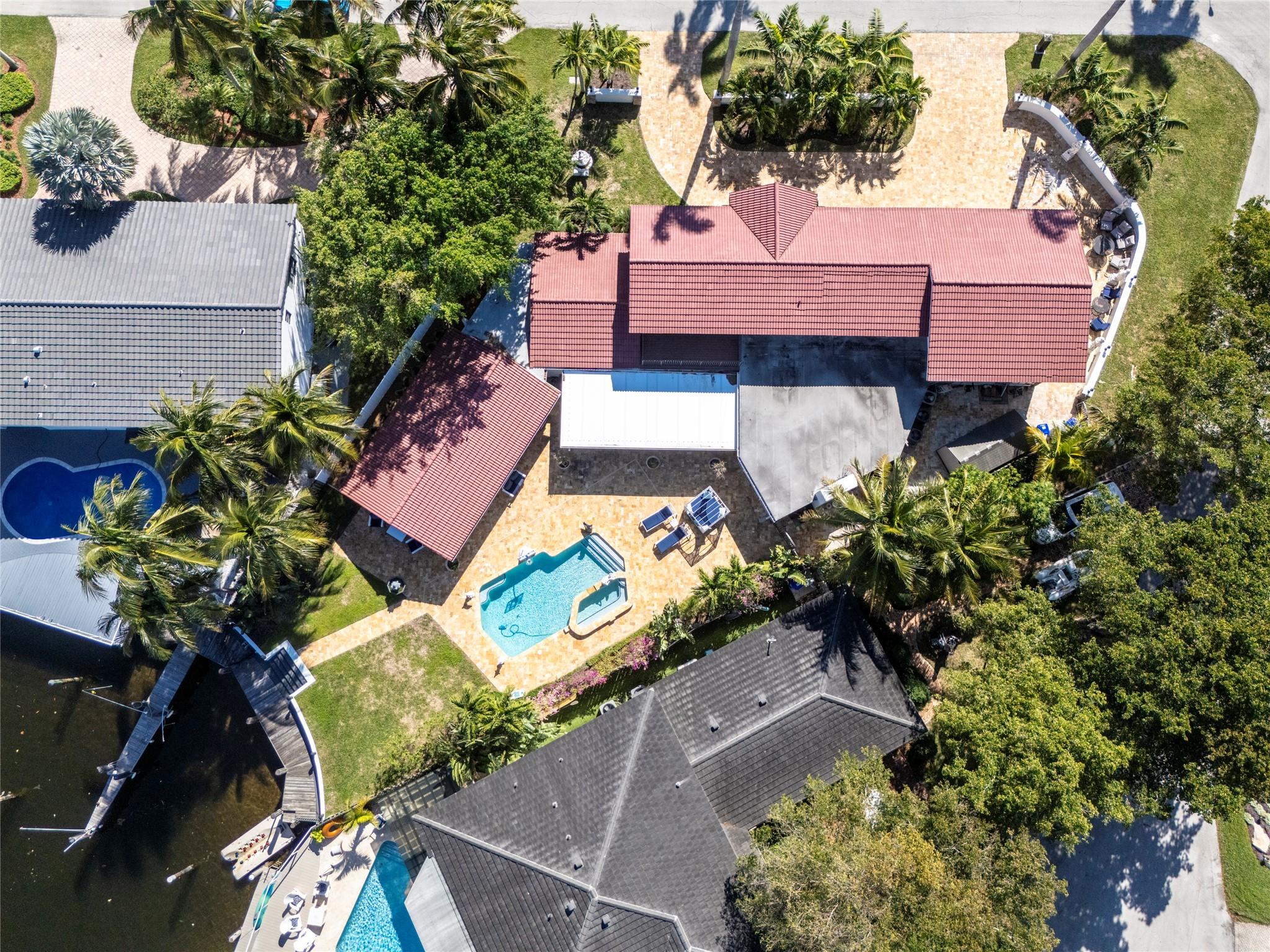 Santa Barbara Shores 33-2 - Residential