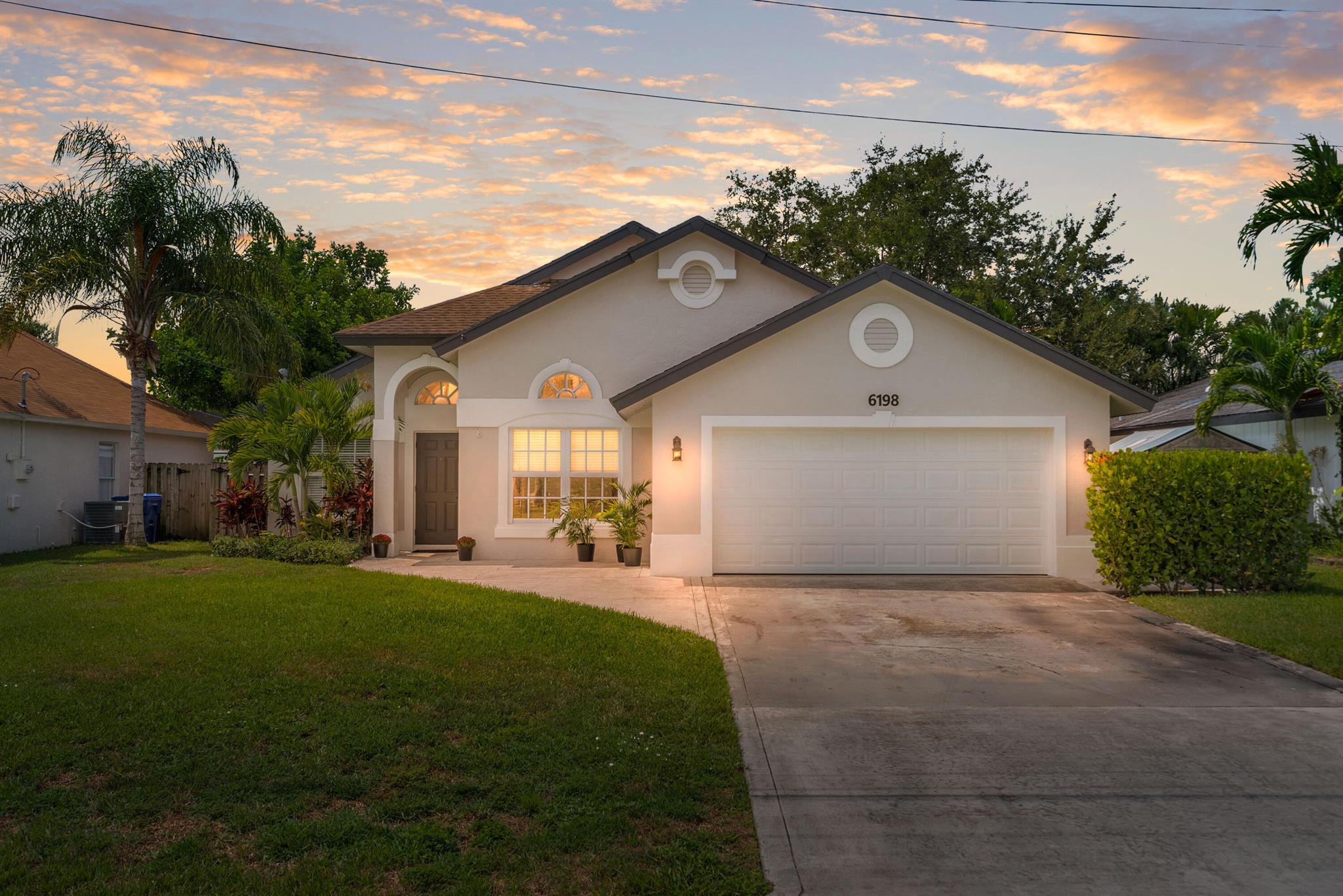 Your Jupiter dream home is here! This 4BD/2BA CBS home in The Heights combines comfort and convenience with vaulted ceilings, bamboo floors, and an open, light-filled layout. The kitchen offers granite, stainless appliances, and a full pantry. The master suite boasts French doors, dual vanities, and large walk-in closet. A split-bedroom design with pocket door keeps the guest wing private. Relax or entertain on the screened patio with fenced backyard. Just minutes from Abacoa, restaurants, shopping, and beautiful beaches--all with no HOA fees!