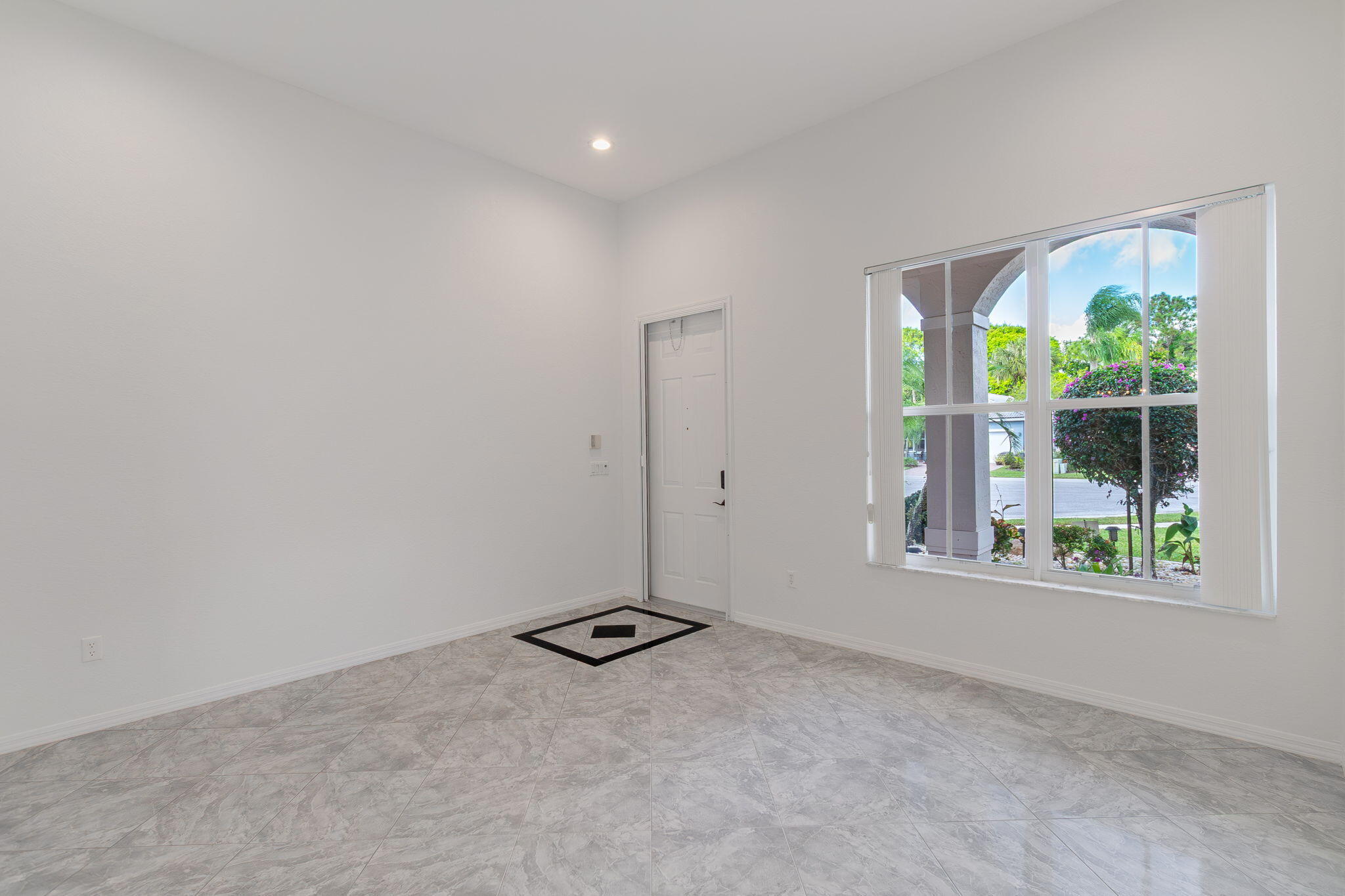 8432 Siciliano Street