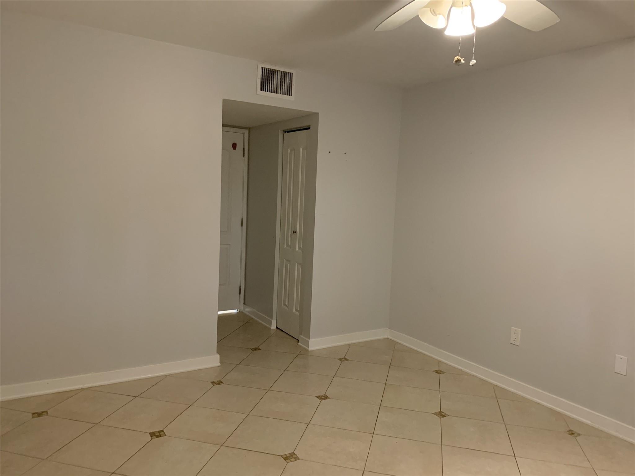 JACARANDA VILLAS 1 CONDO - Residential Lease