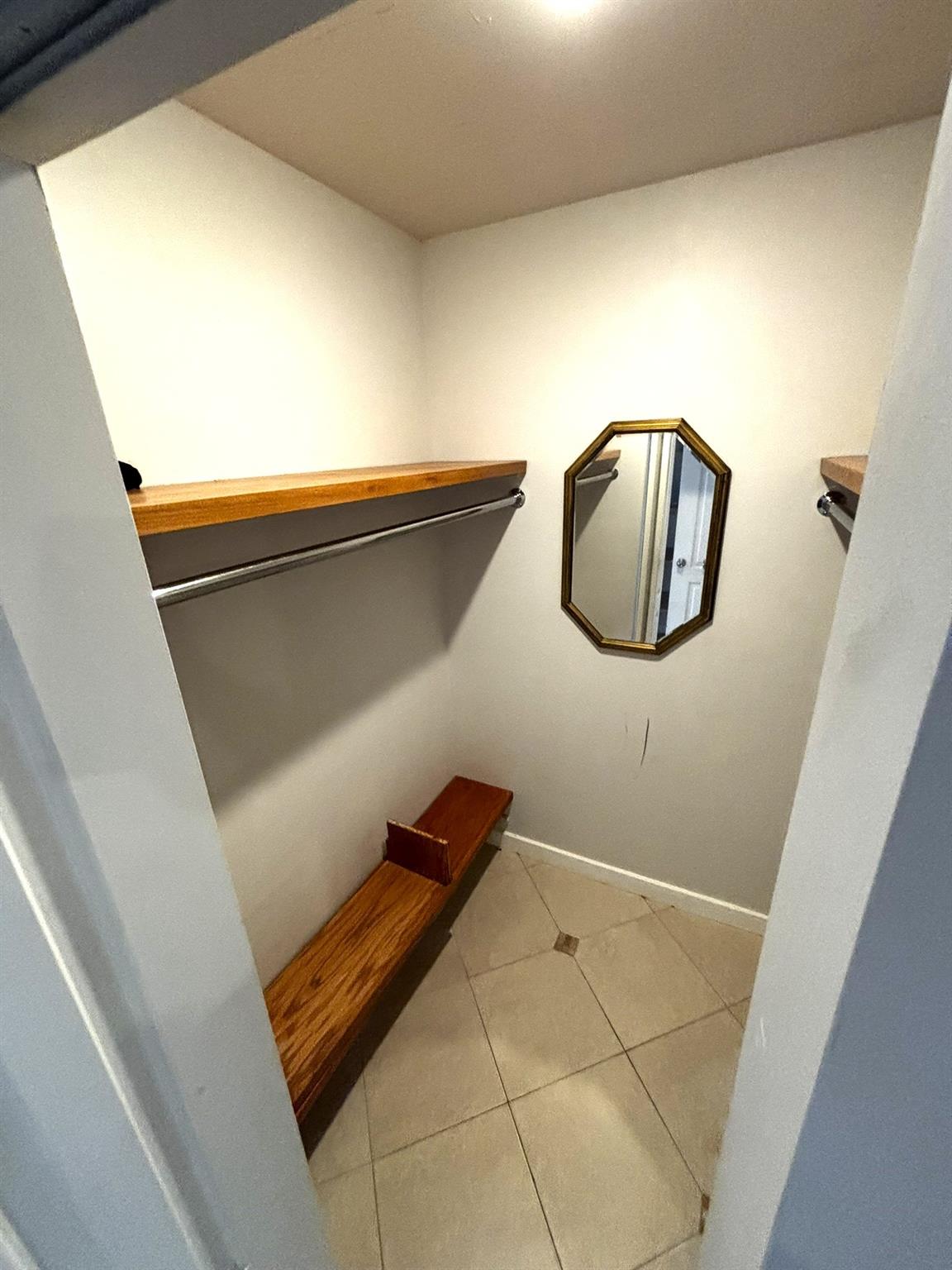 JACARANDA VILLAS 1 CONDO - Residential Lease