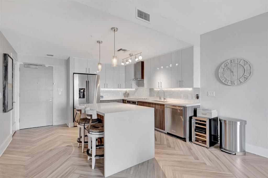 236 FIFTH AVENUE CONDO - Residential