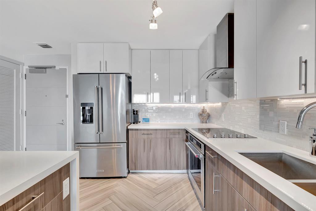 236 FIFTH AVENUE CONDO - Residential