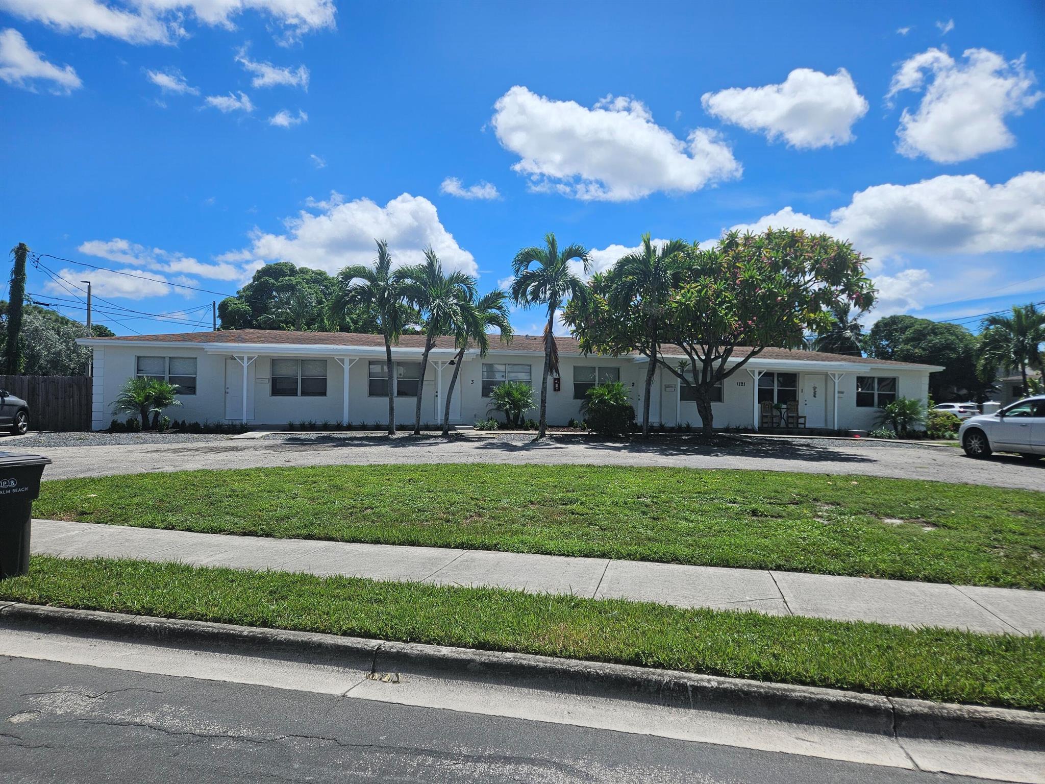 Nicely updated Quadplex with FOUR 2 bedroom1 bath units. New roof June 2025, new exterior paint Aug 2025, Great curb appeal with new tree's and shrubs in flower beds, ALL units nicely remodeled recently. SEPERATE water/electric UTILITIES for each unit. CENTRAL AC in all units. Units currently rented @ $1600/month (well below the area market rate of $1800 - 2000month). All units currently occupied with one unit vacating end of Aug. Conveniently located to the ever expanding downtown district. Dont miss out on this excellent opportunity to add to your investment portfolio.