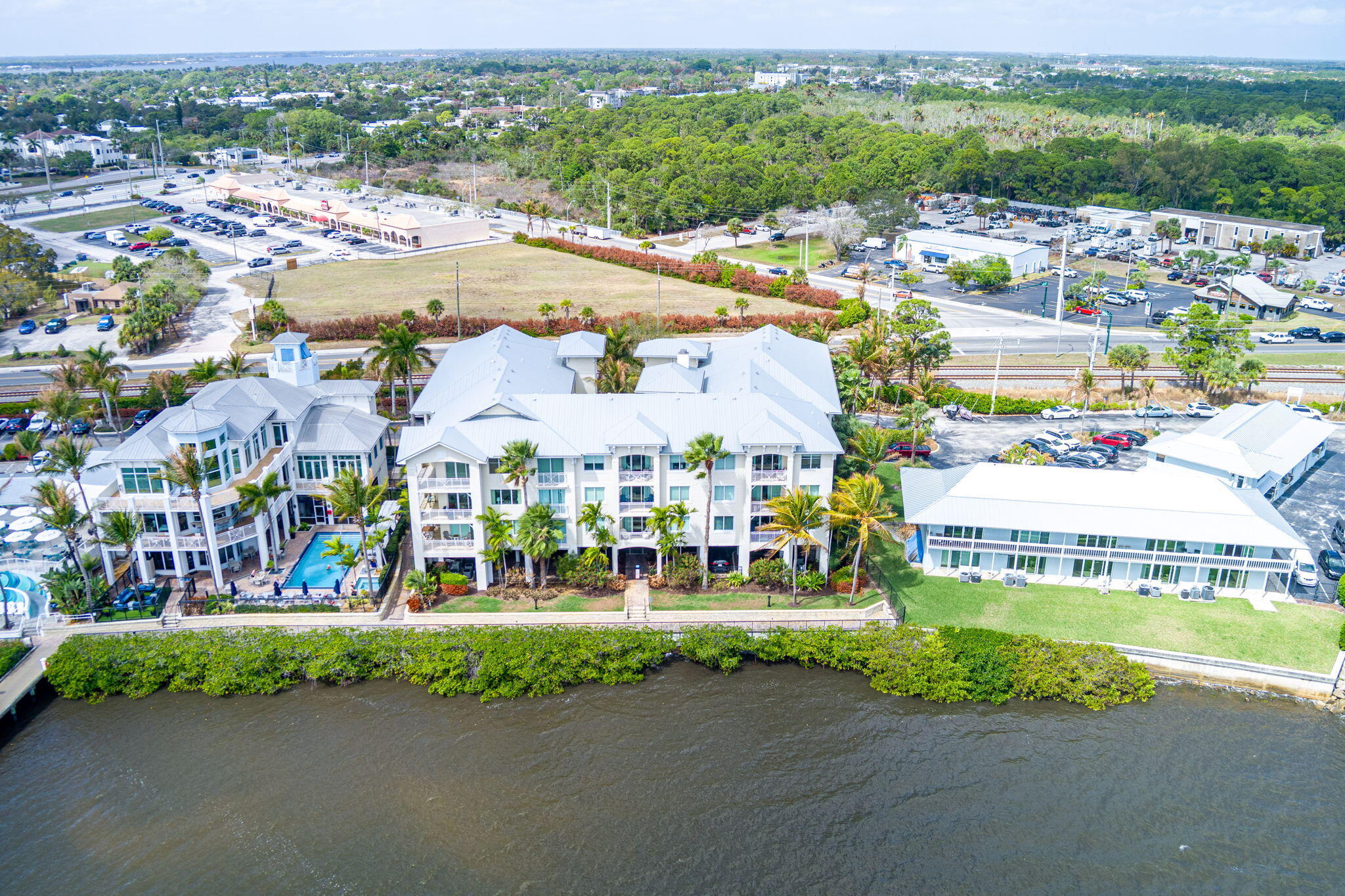 975 NW Flagler Avenue 302