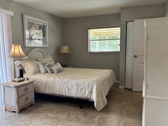 KINGS POINT BRITTANY COND - Residential Lease