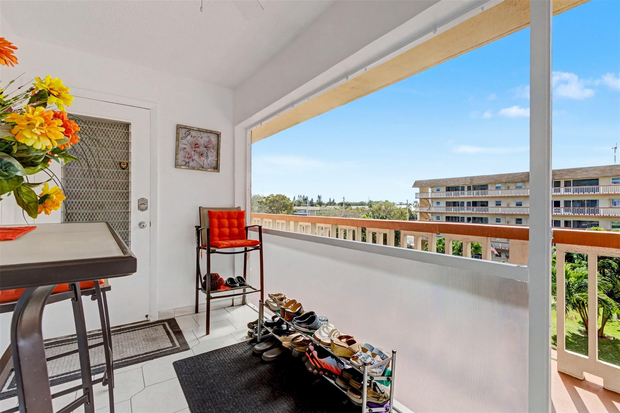 BEVERLY HILLS - Residential