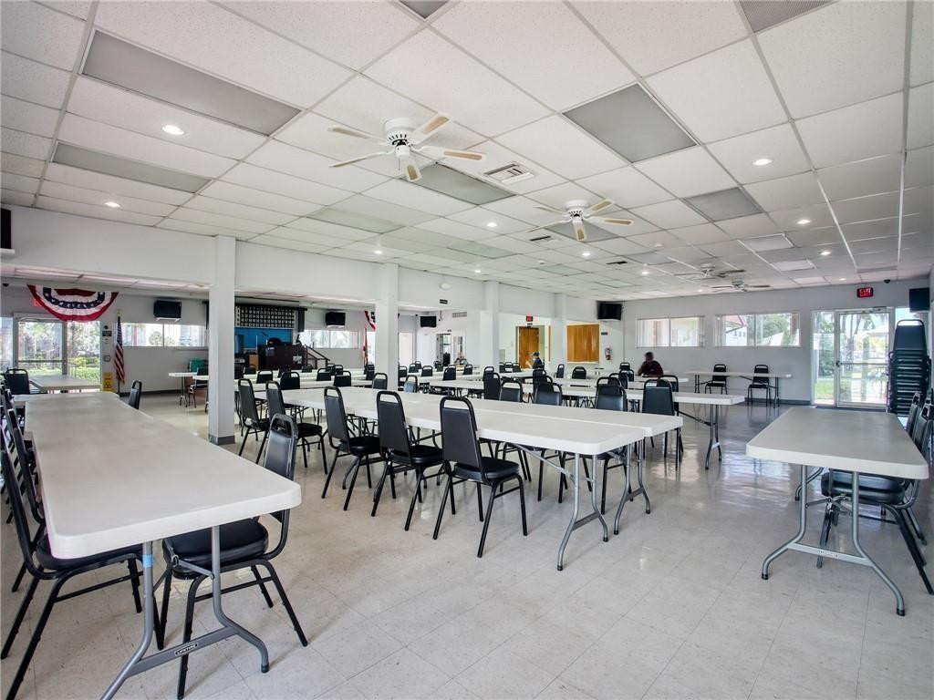 BEVERLY HILLS - Residential