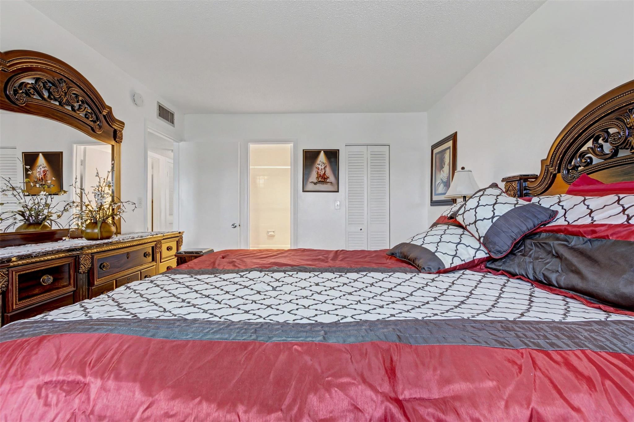 BEVERLY HILLS - Residential