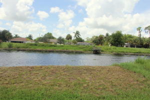 PORT ST LUCIE SECTION 11 - Land
