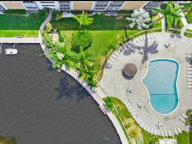 RIVER TERRACE - Residential