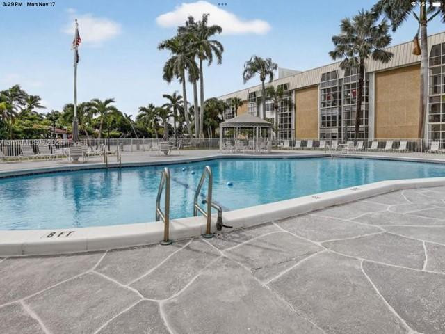 RIVER TERRACE - Residential