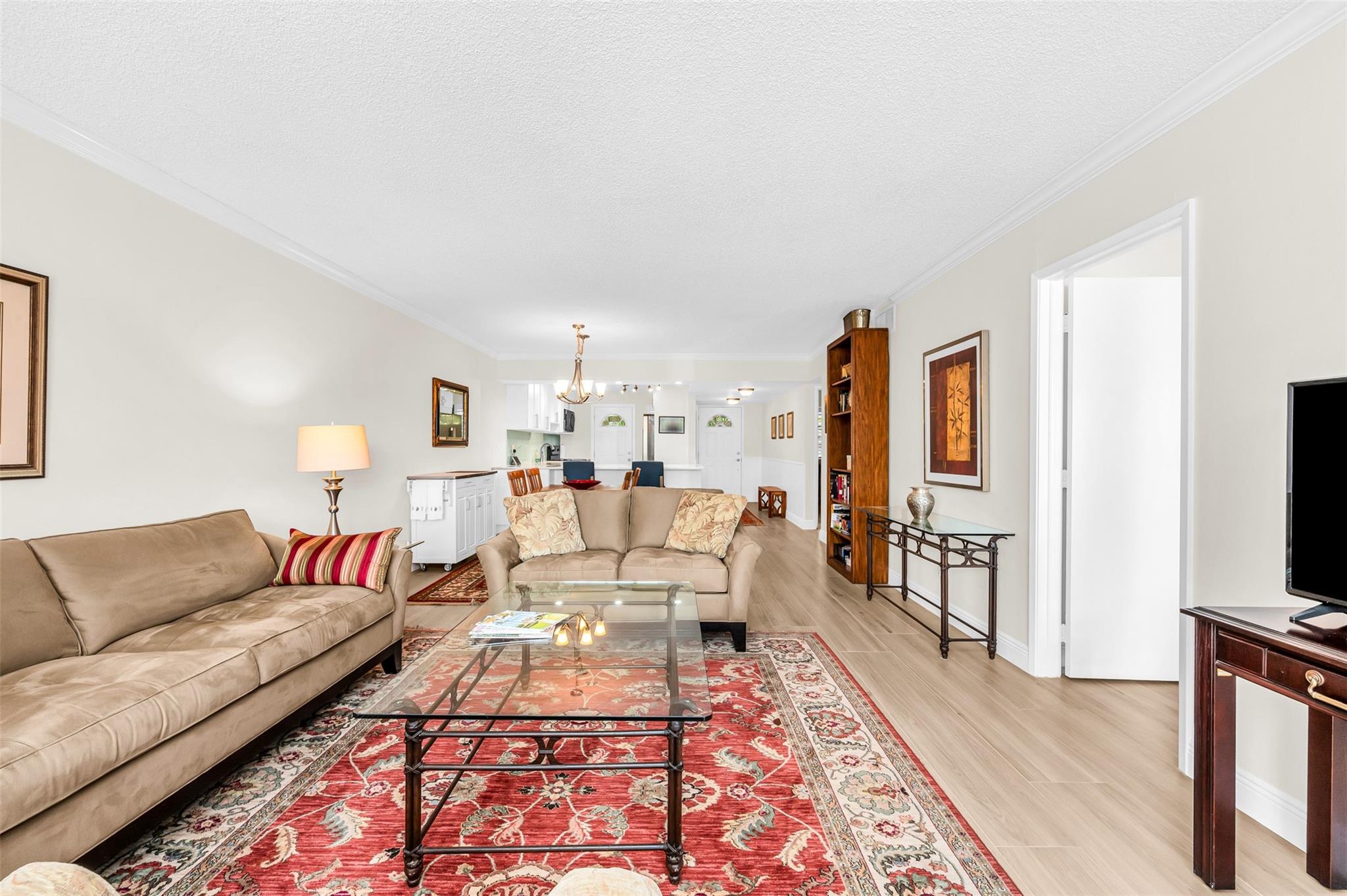 3050 NE 16th Ave 202