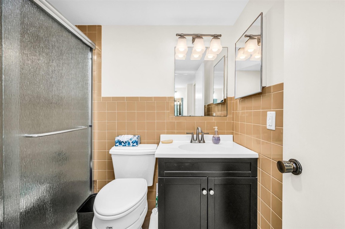 RIVER TERRACE - Residential