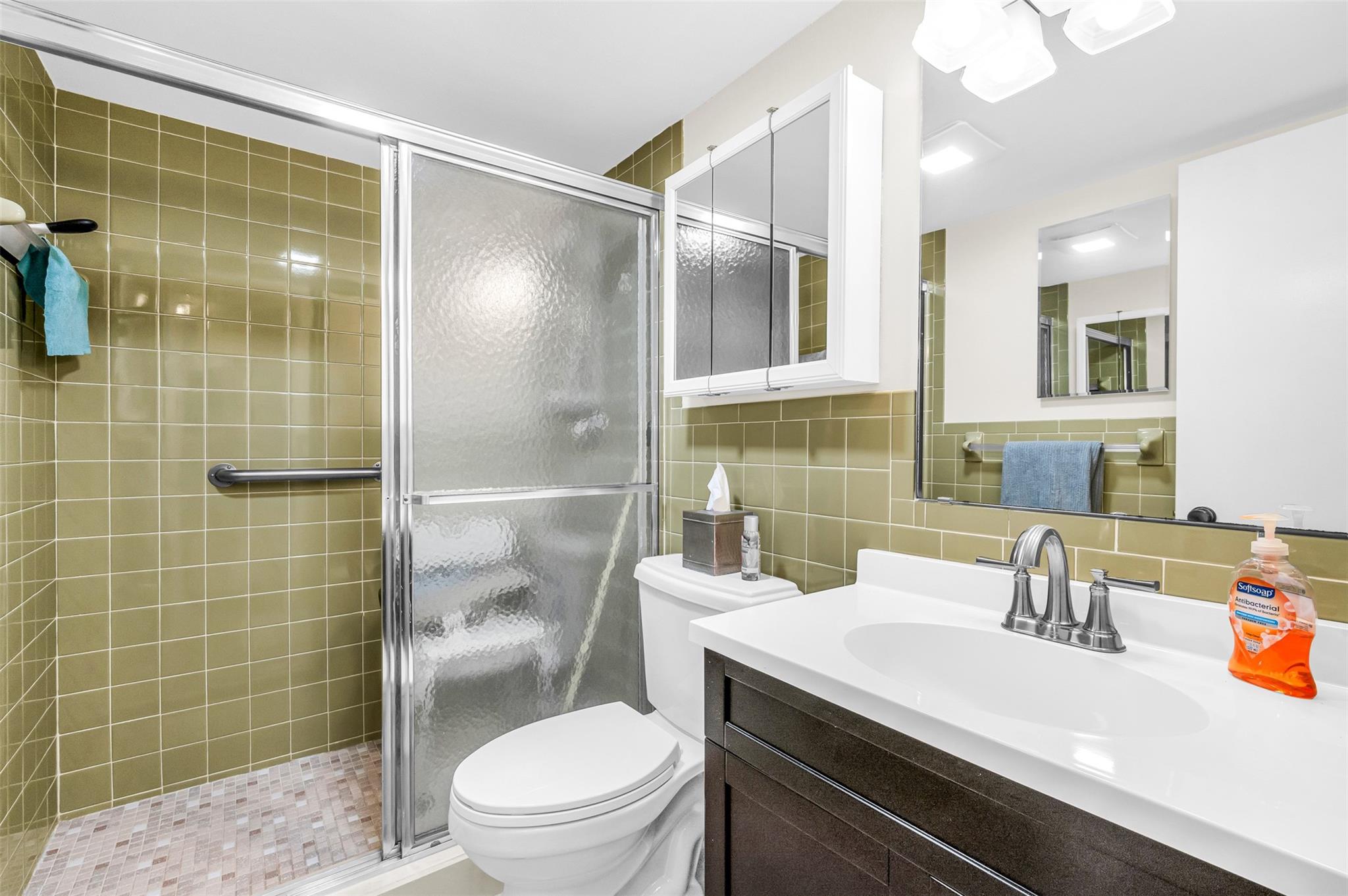 RIVER TERRACE - Residential