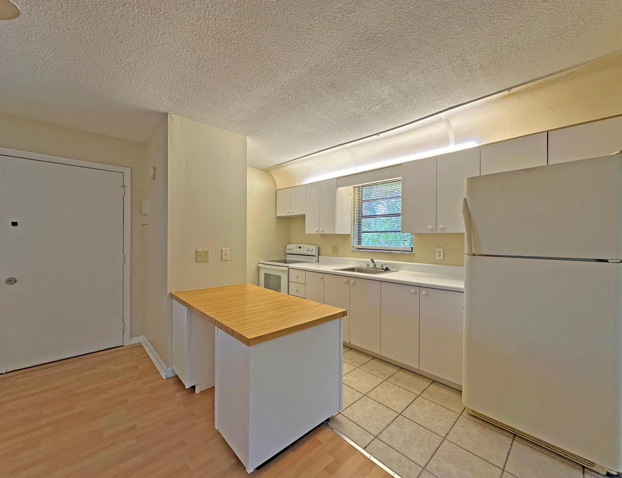 Sierra Condo Apts - Residential Lease