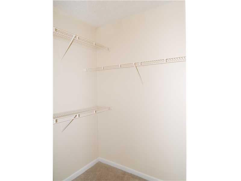 Paragon Plantation Condo - Residential Lease