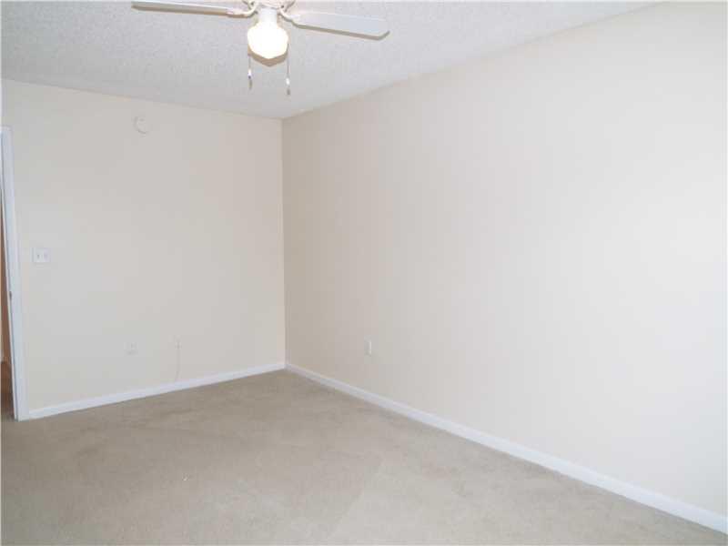 Paragon Plantation Condo - Residential Lease