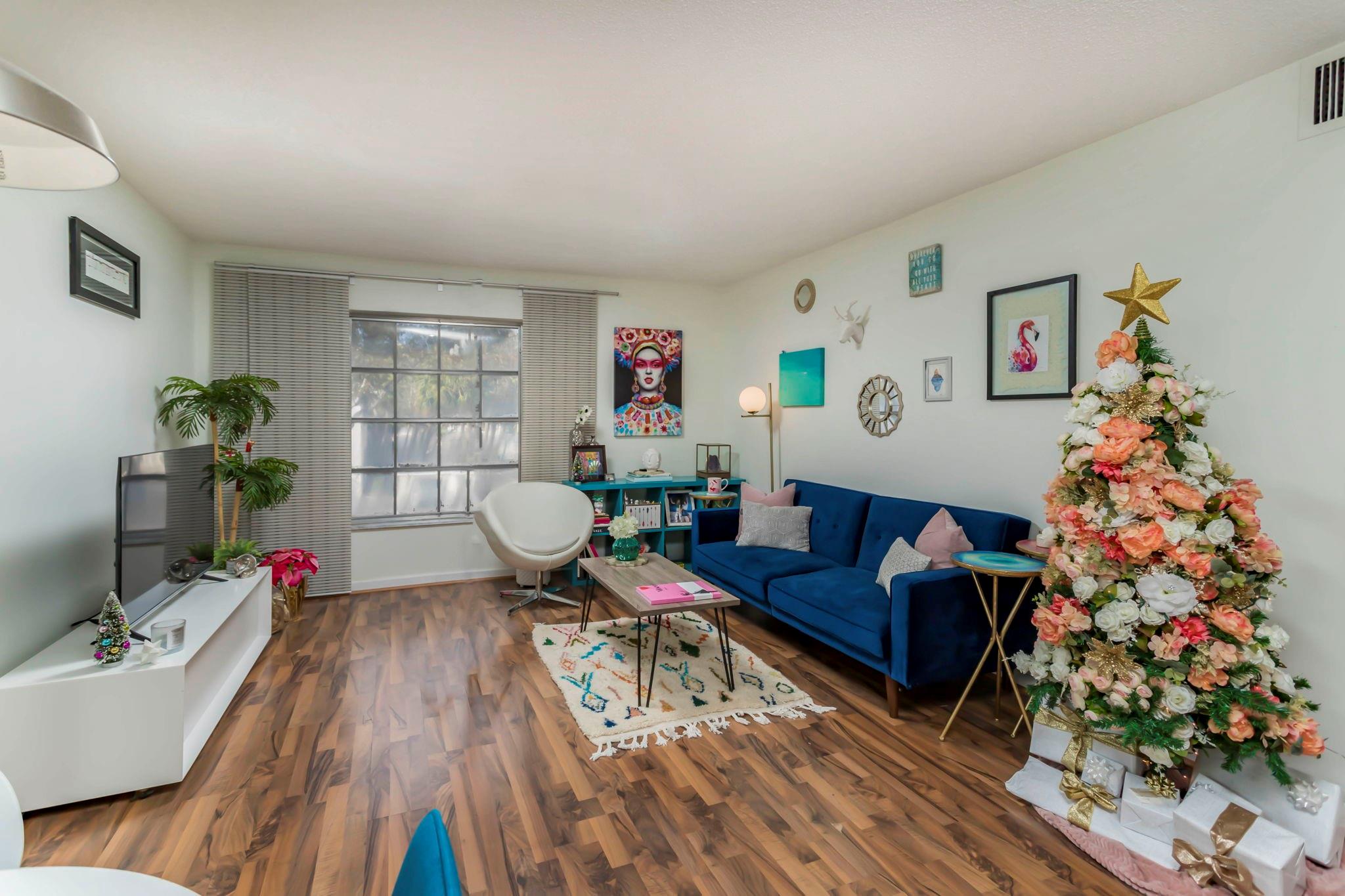 Imperial Point Colonnade - Residential
