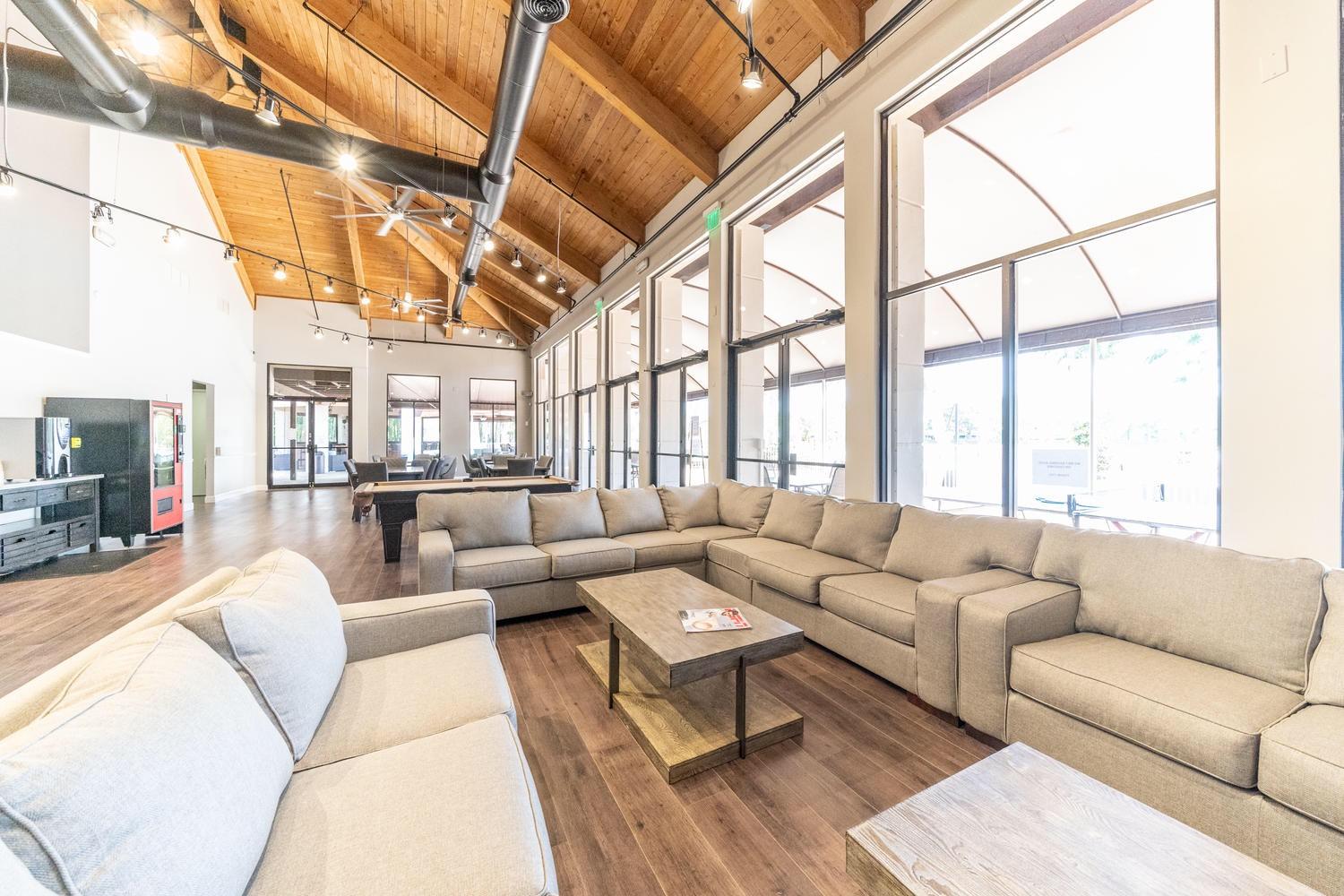 Regatta at MISSION BAY - Residential