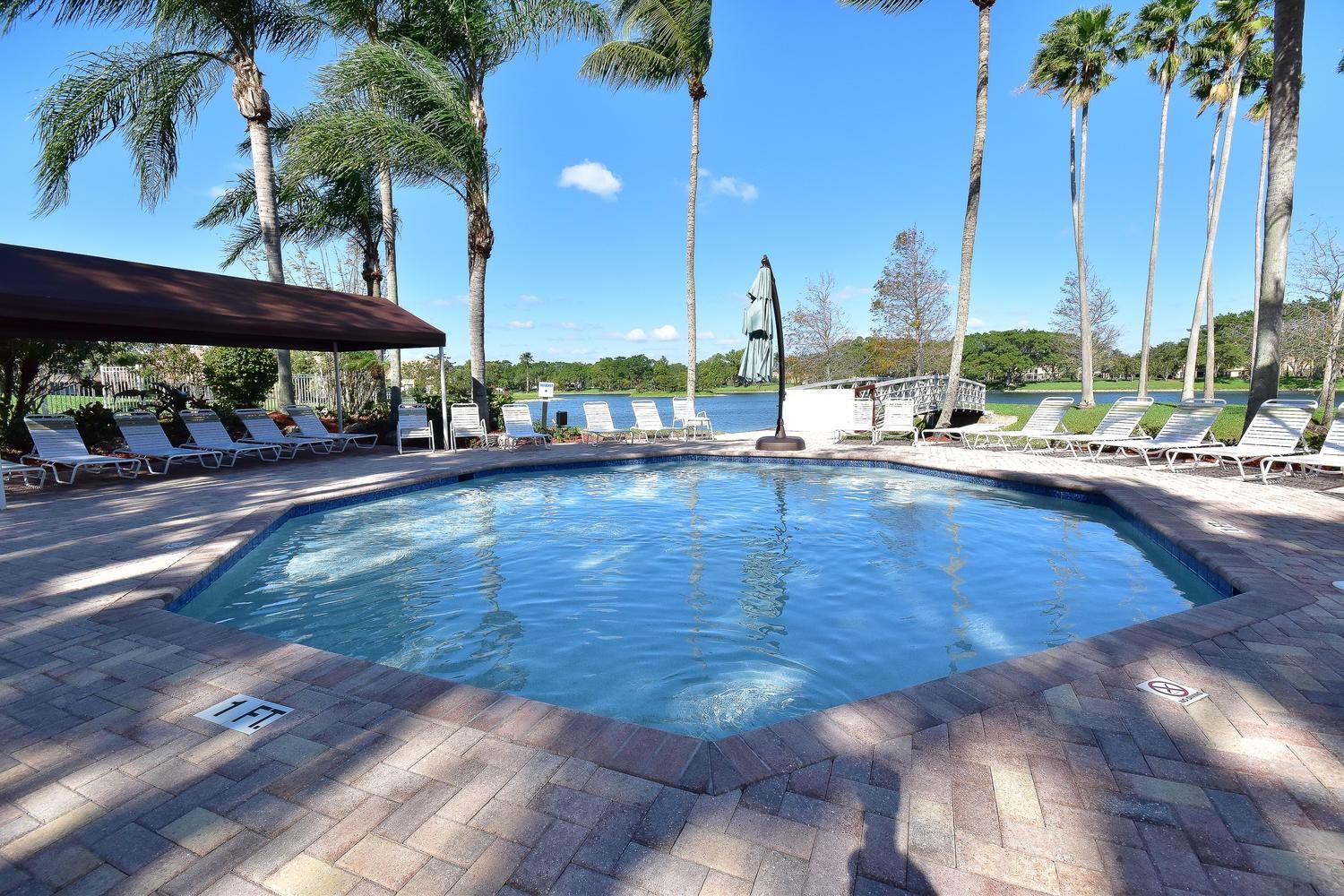 Regatta at MISSION BAY - Residential