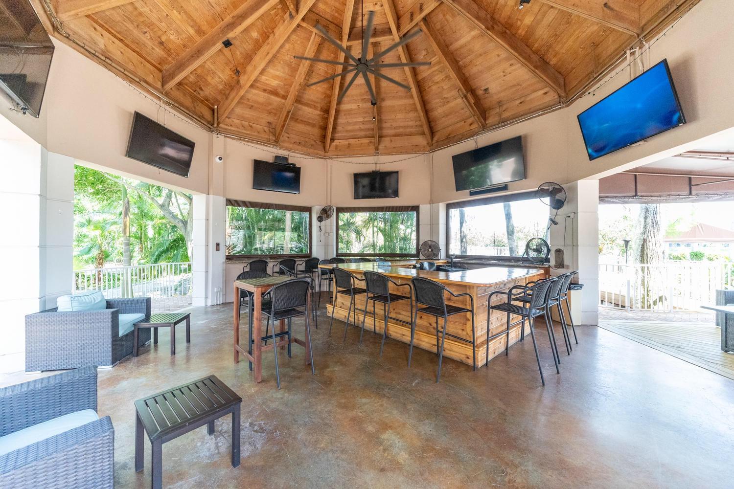 Regatta at MISSION BAY - Residential