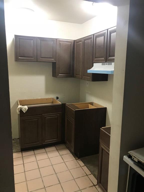 F A Barretts Sub Of W1/2 - Residential Lease