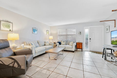 Tiny photo for 1968 NE 3rd Street #1, Deerfield Beach, FL 33441 (MLS # B26010552)