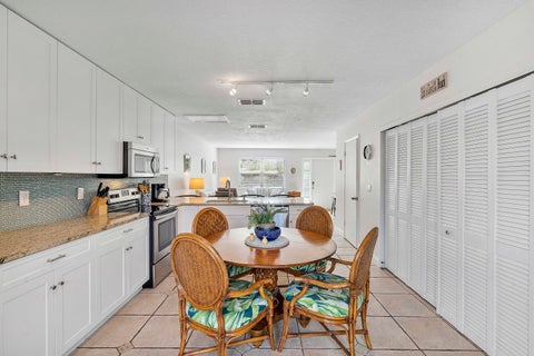 Tiny photo for 1968 NE 3rd Street #1, Deerfield Beach, FL 33441 (MLS # B26010552)