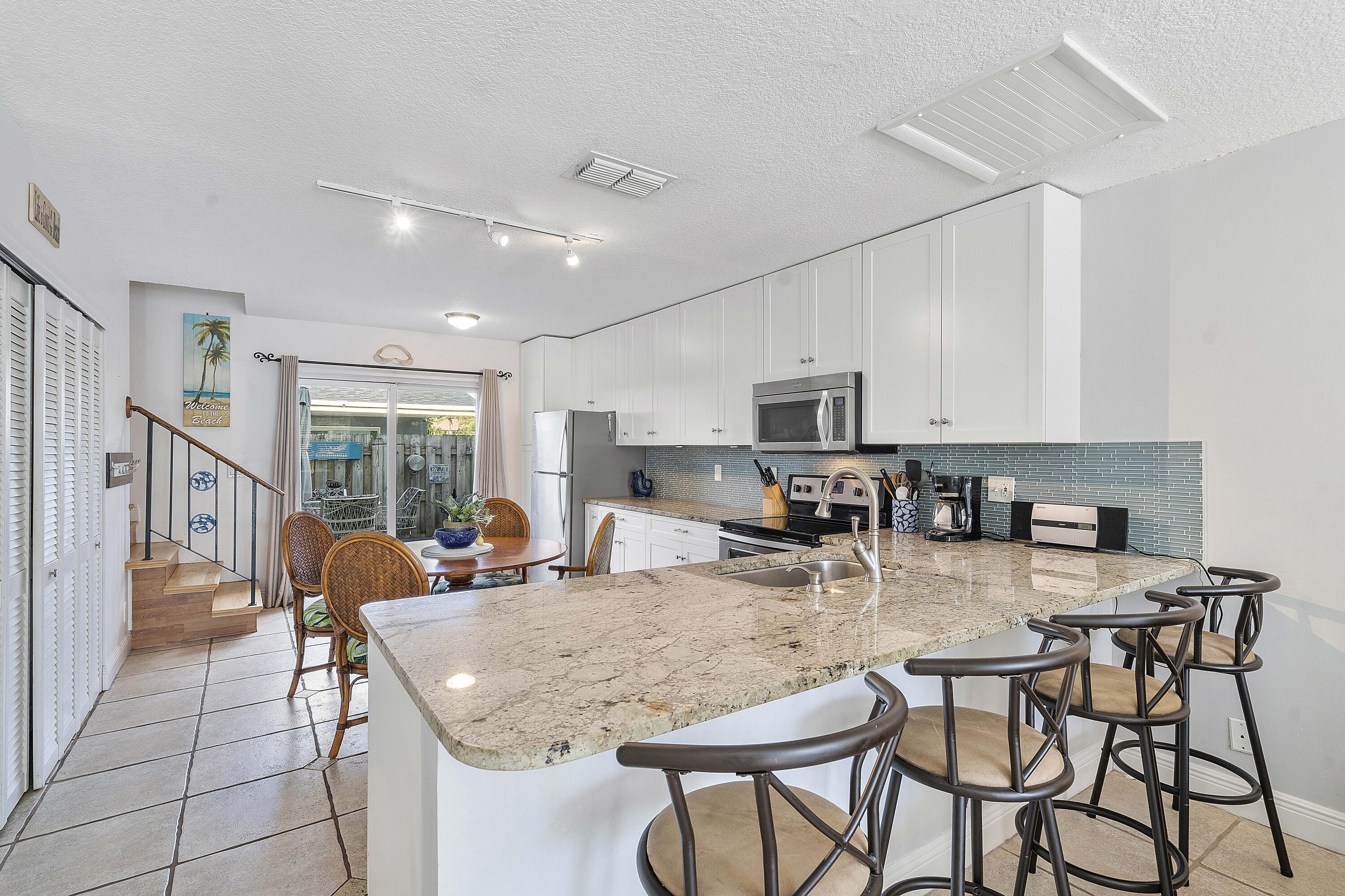 OCEAN VUE - Residential