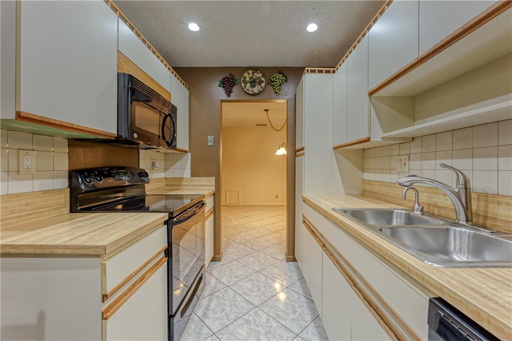 High Point of Delray West - Residential