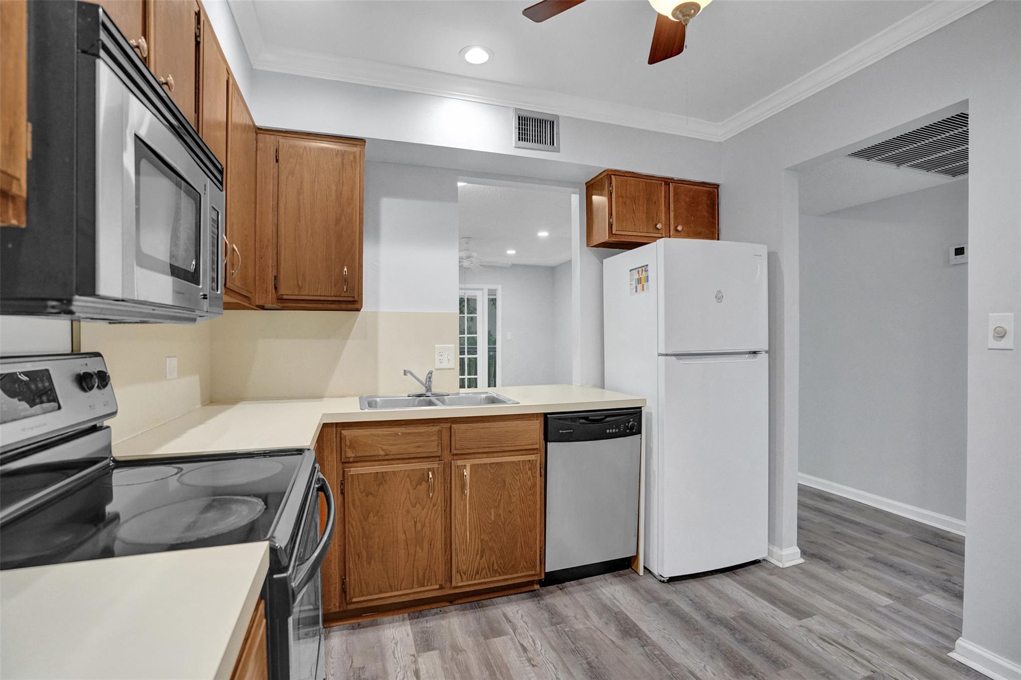 Oak Paths Condo - Residential Lease