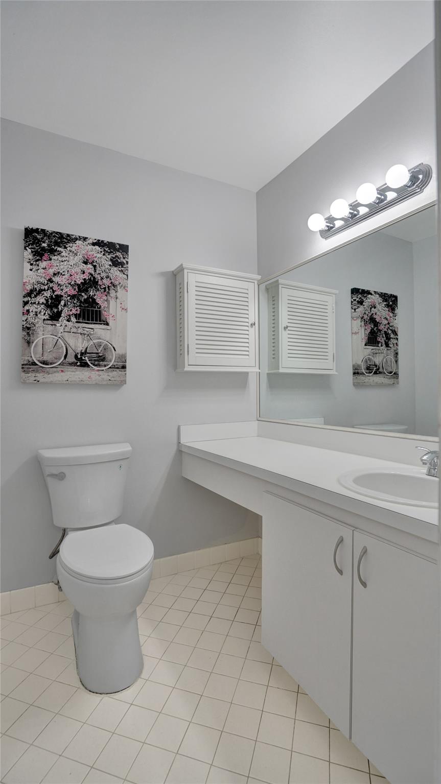 Oak Paths Condo - Residential Lease