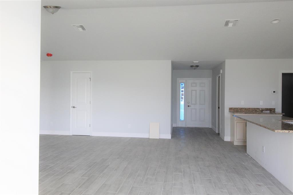 PORT ST LUCIE SECTION 15 - Residential