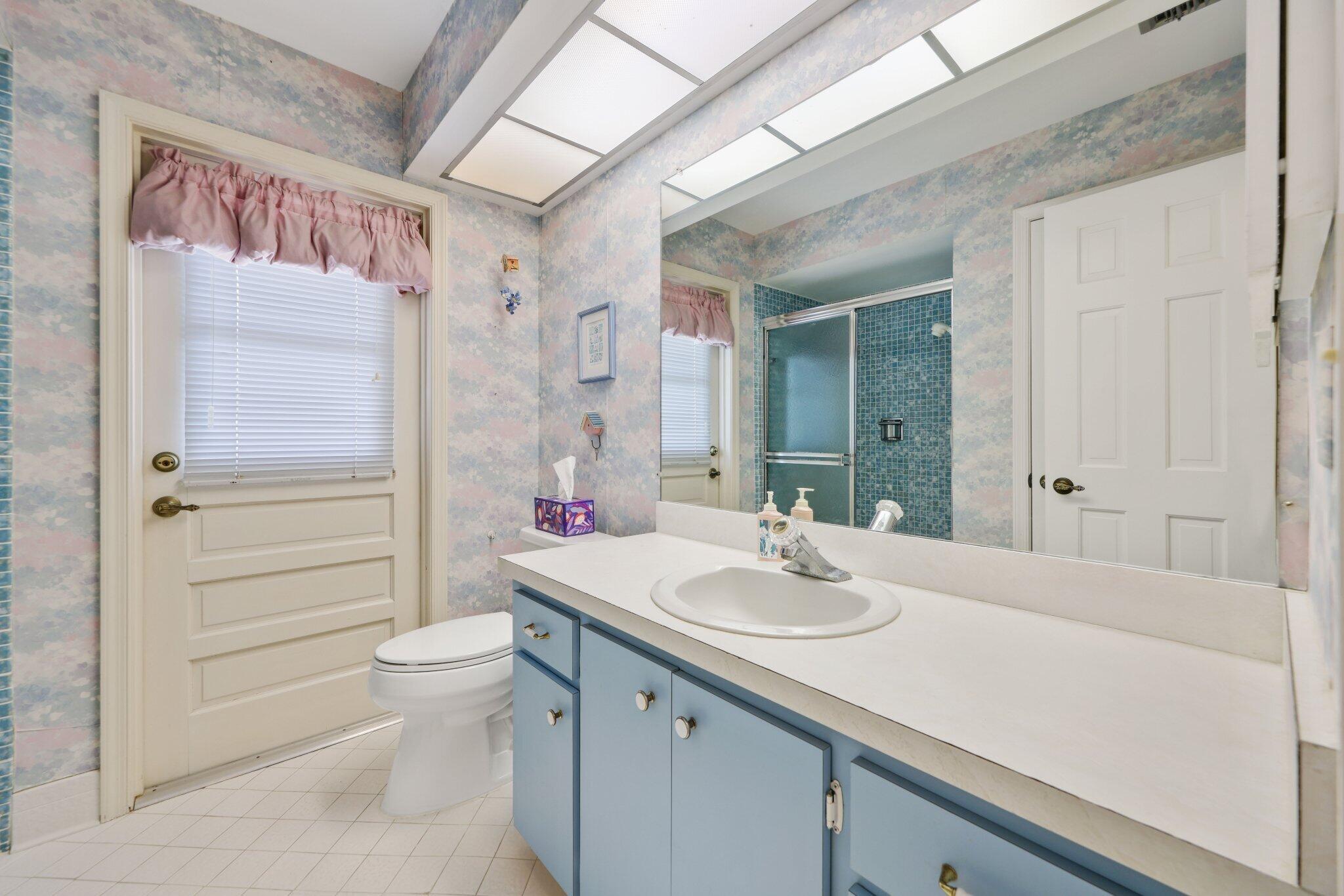 TEQUESTA Country Club - Residential