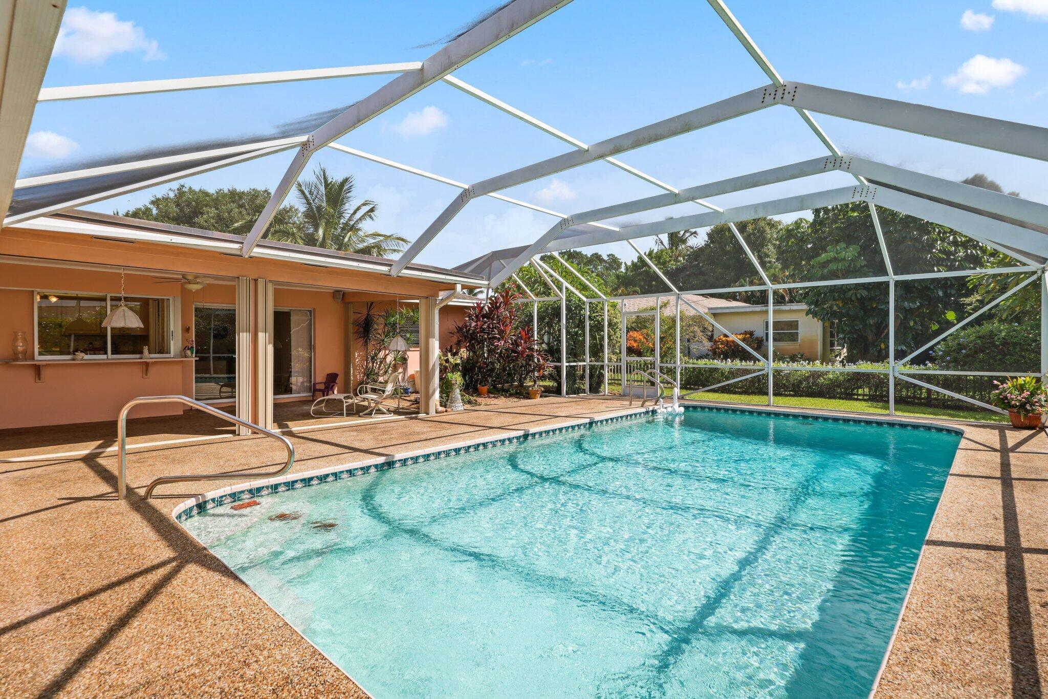 TEQUESTA Country Club - Residential