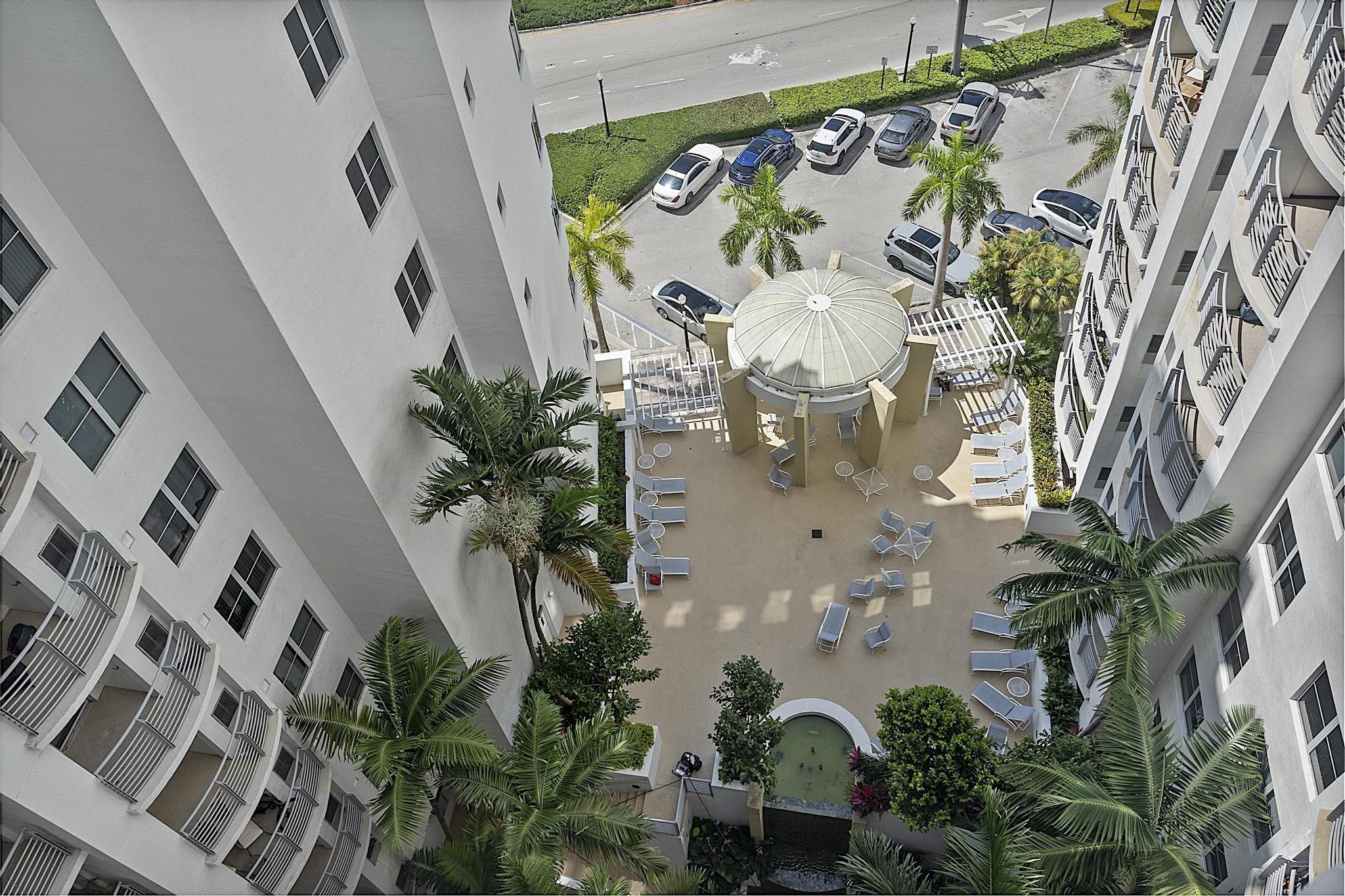 RADIUS CONDO - Residential