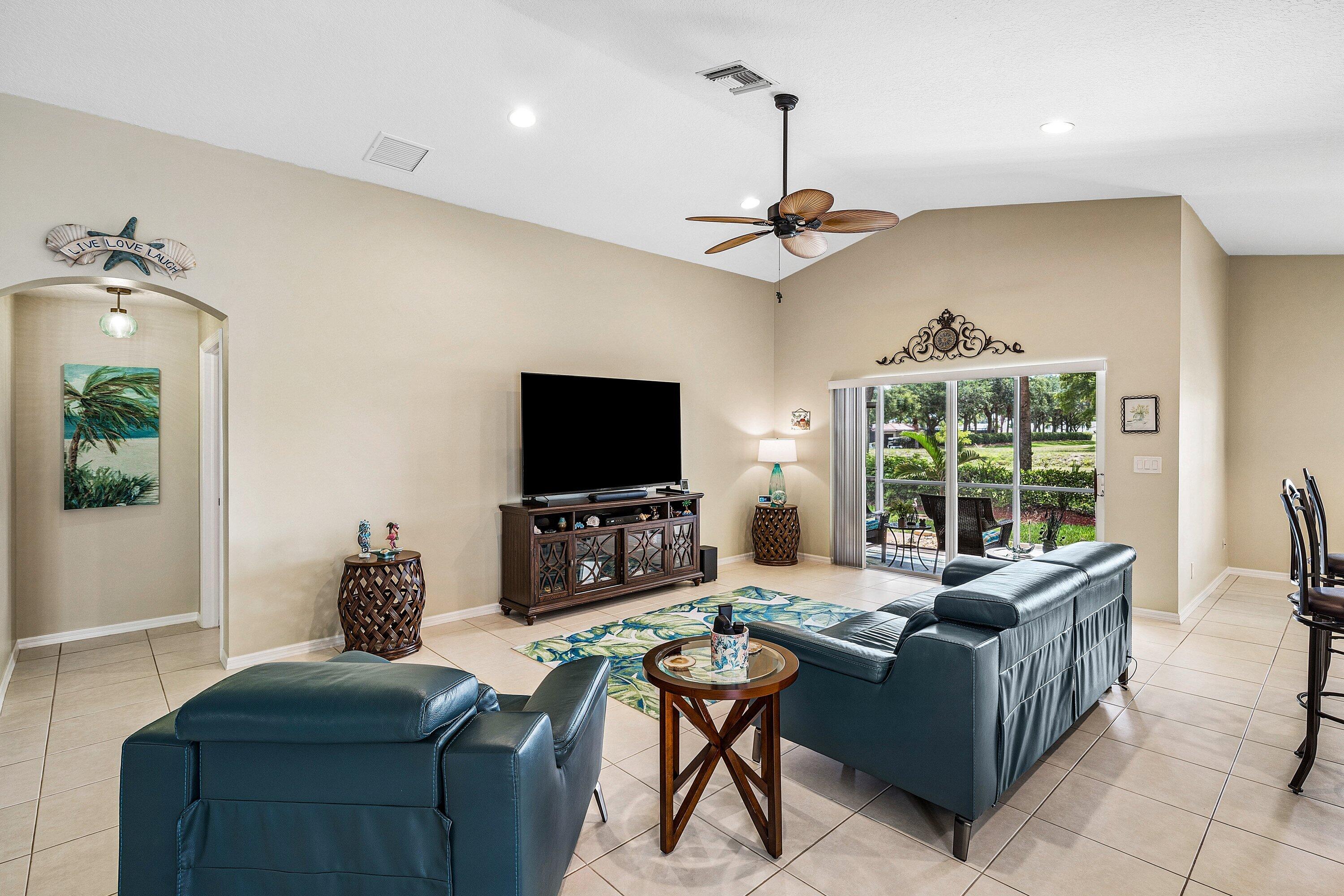 TUSCANY BAY - Residential