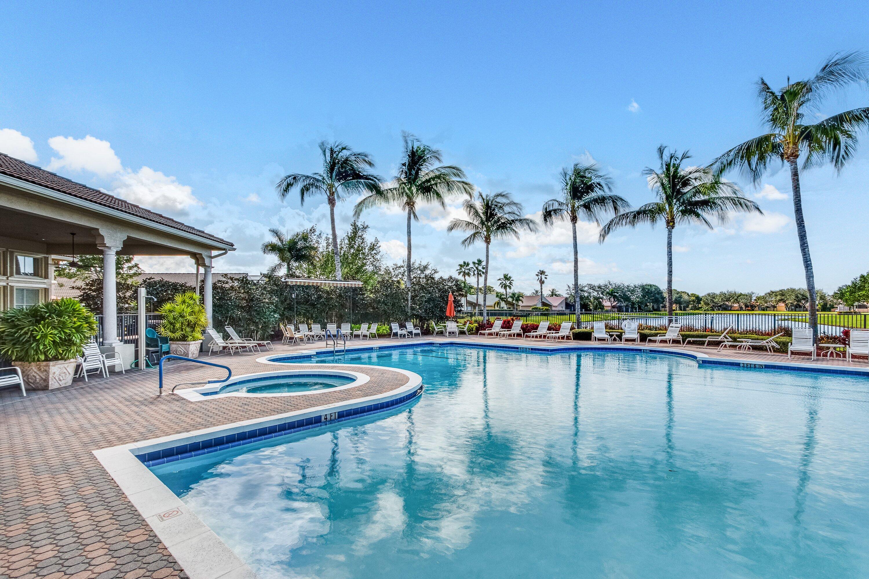 TUSCANY BAY - Residential